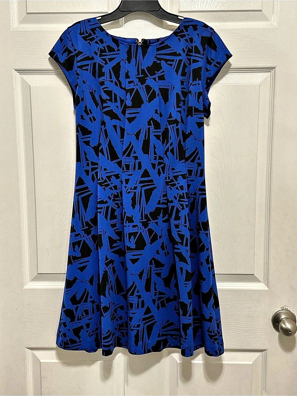 MICHAEL Michael Kors Abstract Mini Dress Blue & Black Size 6 Like New